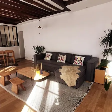 Apartment Place Des Vosges, 1 4 P Paris